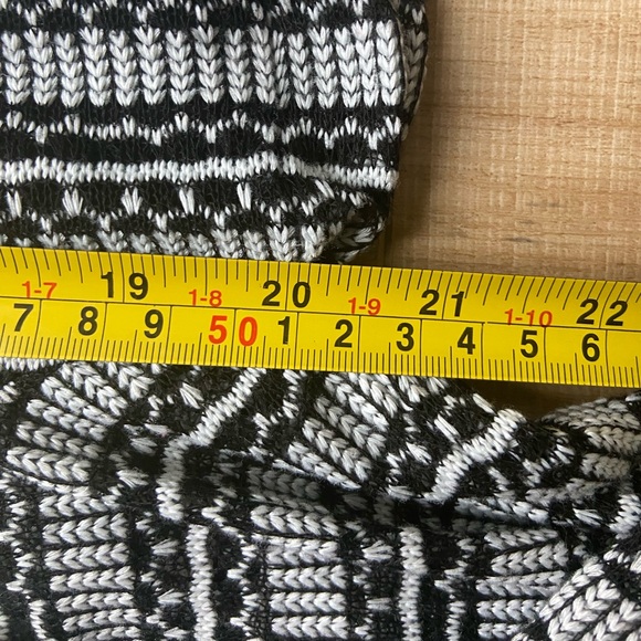 Ricki’s 3/4 sleeve 2 layer top Size Large - Picture 5 of 7